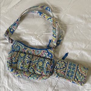 Vera Bradley Capri Blue Cross Body Purse and Wallet Set Adjustable 2 Pockets